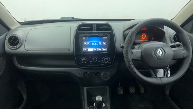 Second-hand 2016 Renault KWID RXT for sale in Ahmedabad-11