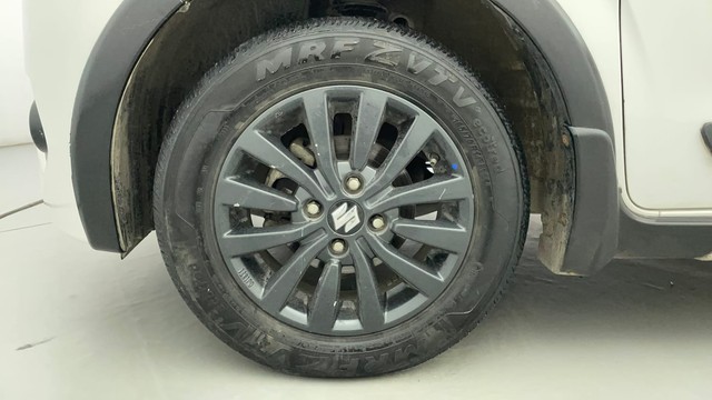 Second-hand 2023 Maruti Suzuki Wagon R ZXI Plus AT BSVI for sale in Ahmedabad-20