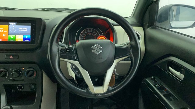 Second-hand 2023 Maruti Suzuki Wagon R ZXI Plus AT BSVI for sale in Ahmedabad-35