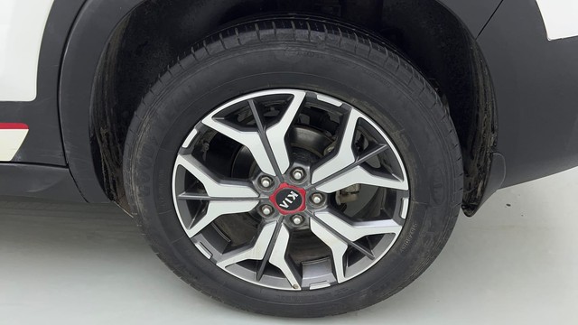 Second-hand 2020 Kia Seltos GTX Plus DCT for sale in New Delhi-19