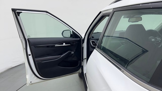 Second-hand 2020 Kia Seltos GTX Plus DCT for sale in New Delhi-23