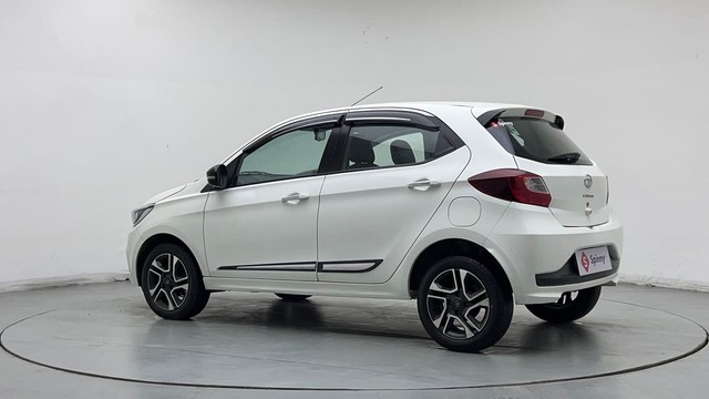 Second-hand 2023 Tata Tiago XZA AMT 2020-2022 for sale in New Delhi-5