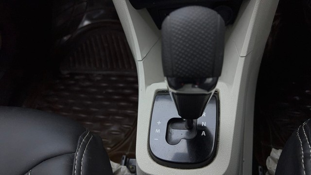 Second-hand 2023 Tata Tiago XZA AMT 2020-2022 for sale in New Delhi-12