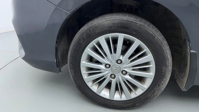 Second-hand 2022 Honda City 1.5 V MT Exclusive for sale in New Delhi-20