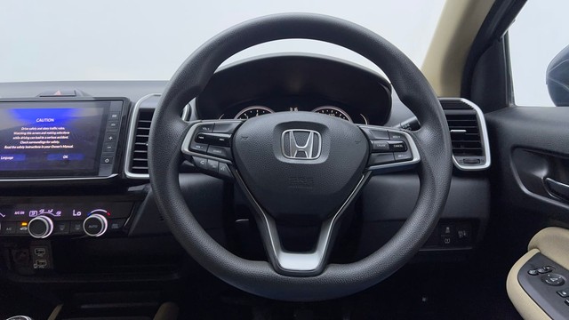 Second-hand 2022 Honda City 1.5 V MT Exclusive for sale in New Delhi-31
