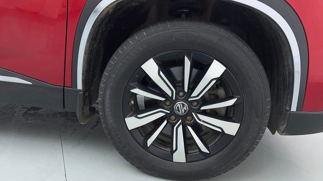 Second-hand 2020 MG Hector Sharp DCT for sale in Gurgaon-17