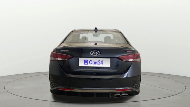 Second-hand 2021 Hyundai Verna SX Opt for sale in Gurgaon-3