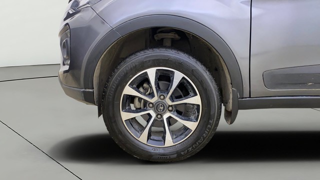 Tata Nexon 1.2 Revotron XZA Plus Second-hand 2020 Tata Nexon 1.2 Revotron XZA Plus for sale in Thane-26