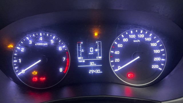 Second-hand 2017 Hyundai i20 Sportz 1.2 for sale in Chandigarh-13