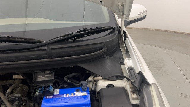 Second-hand 2017 Hyundai i20 Sportz 1.2 for sale in Chandigarh-33