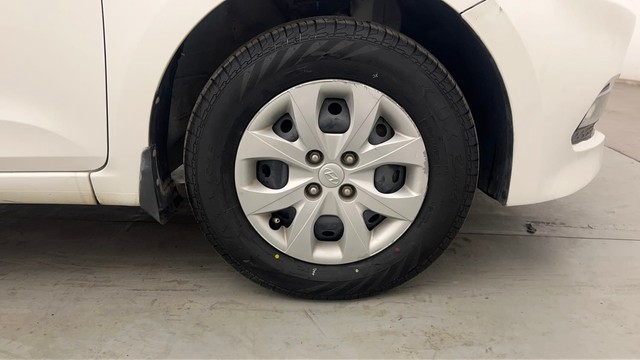 Second-hand 2017 Hyundai i20 Sportz 1.2 for sale in Chandigarh-17