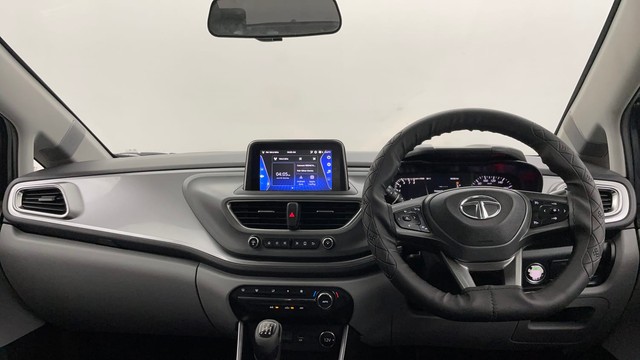 Second-hand 2020 Tata Altroz XZ for sale in Jaipur-11