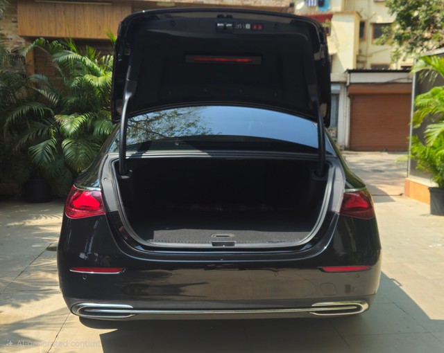 Second-hand 2024 Mercedes-Benz E-Class E 200 for sale in Mumbai-9