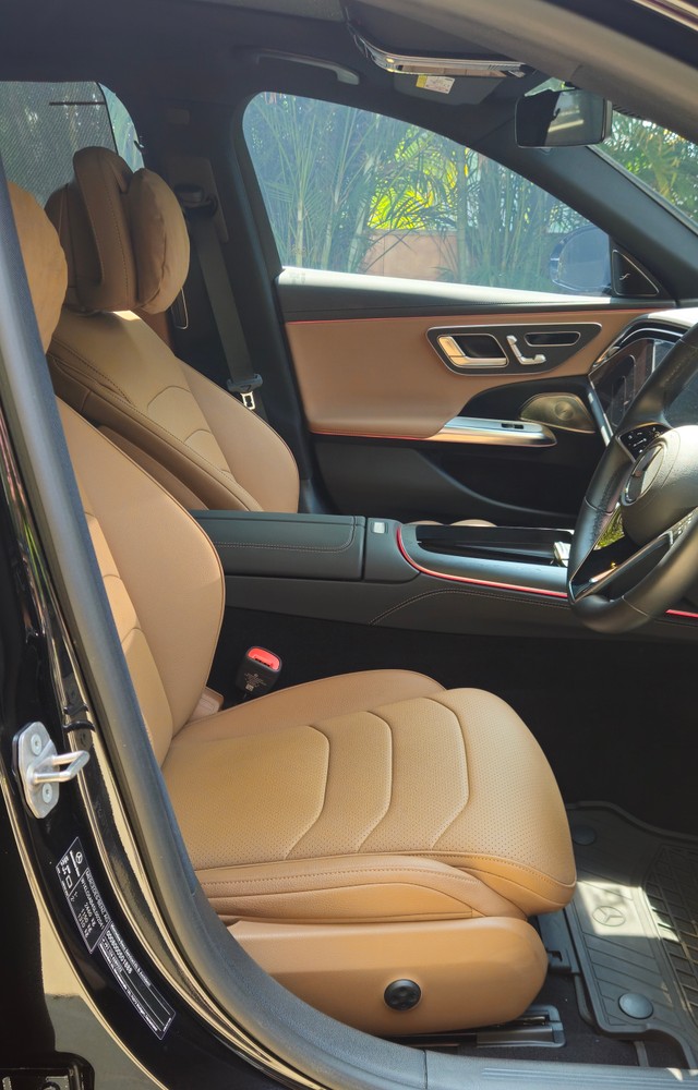 Second-hand 2024 Mercedes-Benz E-Class E 200 for sale in Mumbai-16