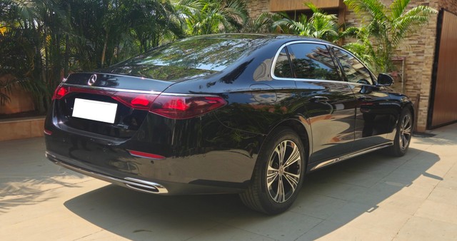 Second-hand 2024 Mercedes-Benz E-Class E 200 for sale in Mumbai-10