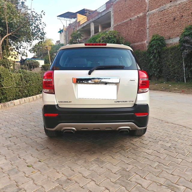 Chevrolet Captiva 2.2 AT AWD Second-hand 2015 Chevrolet Captiva 2.2 AT AWD for sale in Gurgaon-2