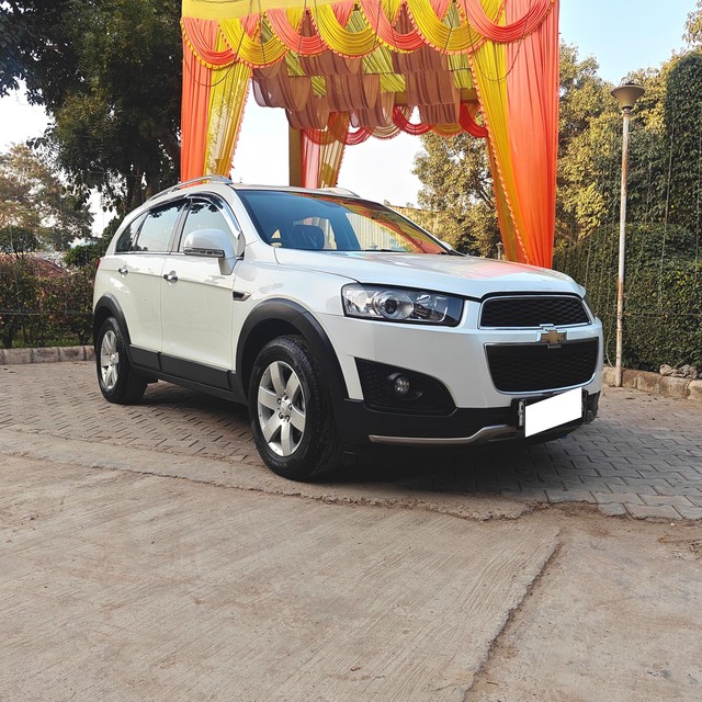 Chevrolet Captiva 2.2 AT AWD Second-hand 2015 Chevrolet Captiva 2.2 AT AWD for sale in Gurgaon-11