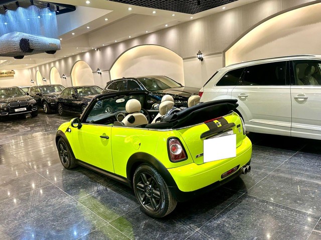 Mini Cooper Convertible S 1.6 Second-hand 2013 Mini Cooper Convertible S 1.6 for sale in New Delhi-3
