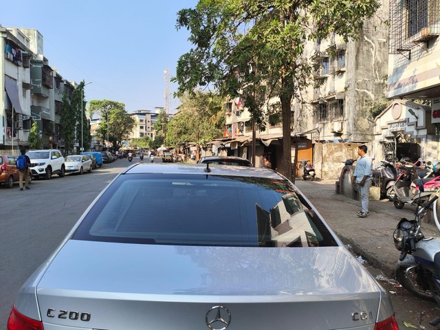 Second-hand 2010 Mercedes-Benz C-Class C 200 CGI Elegance for sale in Mumbai-2