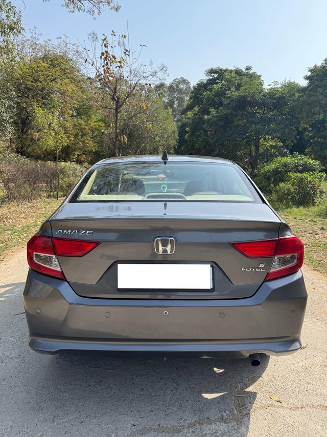 Second-hand 2019 Honda Amaze V CVT Diesel BSIV for sale in New Delhi-2