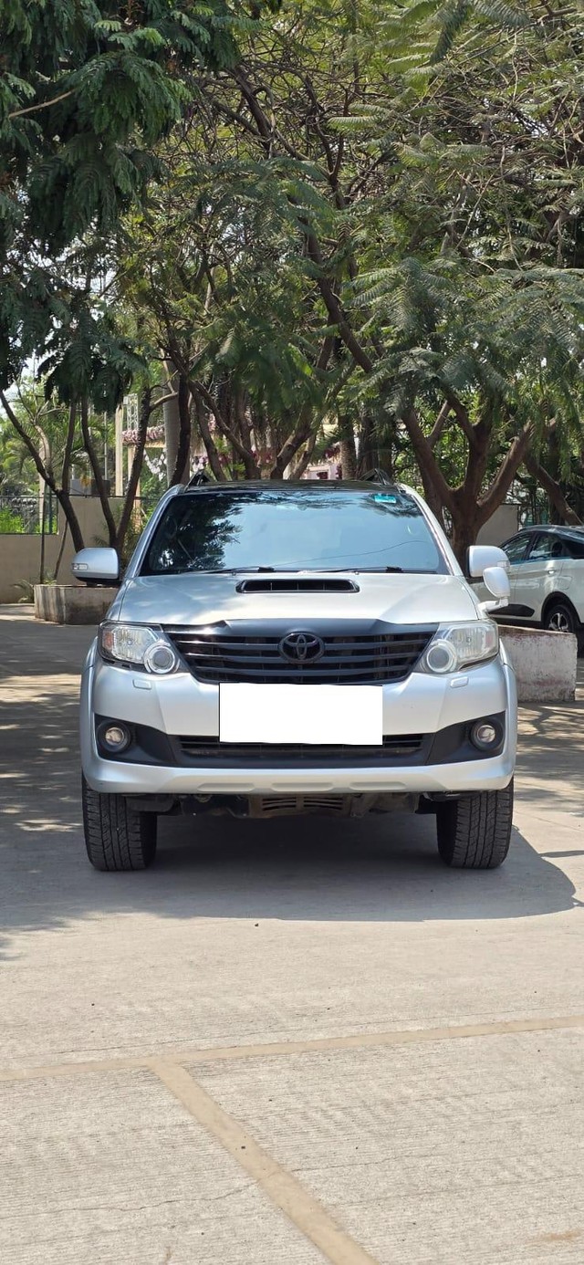 Second-hand 2012 Toyota Fortuner 4x4 AT for sale in Pune-4