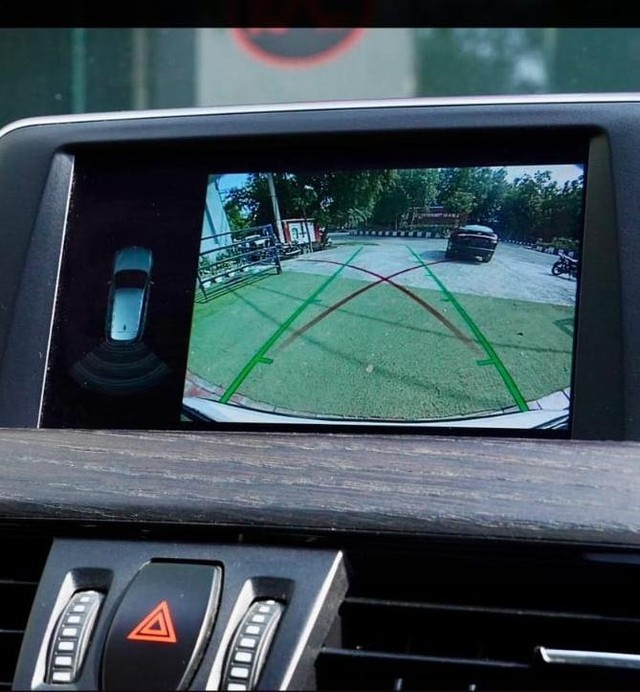 Second-hand 2018 BMW X1 sDrive 20d xLine for sale in New Delhi-8