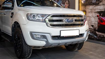 2017 Ford Endeavour 3.2 Titanium AT 4X4