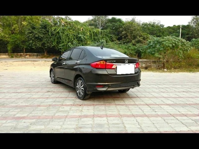 Second-hand 2018 Honda City i-VTEC CVT VX for sale in New Delhi-4