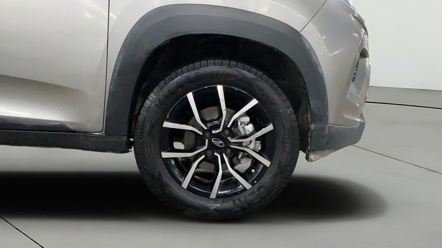 Mahindra KUV 100 mFALCON G80 K8 Second-hand 2018 Mahindra KUV 100 mFALCON G80 K8 for sale in Chandigarh-23