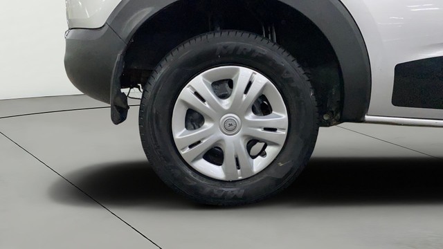 Second-hand 2021 Renault Triber RXL BSVI for sale in Chandigarh-24