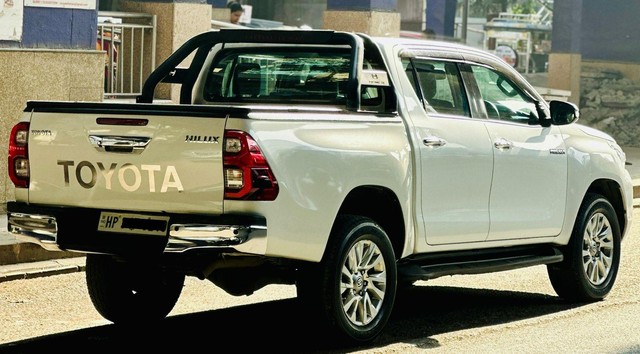 Second-hand 2023 Toyota Hilux High AT BSVI for sale in New Delhi-1