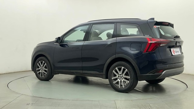 Second-hand 2021 Mahindra XUV700 AX7 7Str AT for sale in Mumbai-5