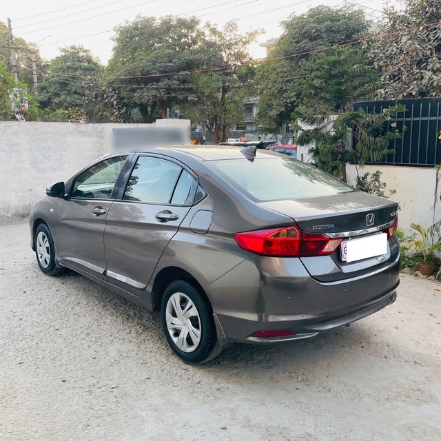 Honda City i VTEC CVT SV Second-hand 2016 Honda City i VTEC CVT SV for sale in Gurgaon-3