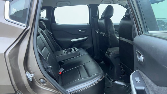 Second-hand 2021 Nissan Magnite XV Premium for sale in Hyderabad-27