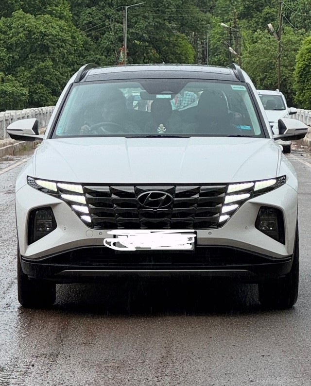 Second-hand 2024 Hyundai Tucson Signature Diesel AT for sale in Pune-0