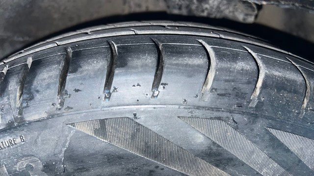 Second-hand 2013 Hyundai i10 Sportz 1.1L for sale in Ghaziabad-32