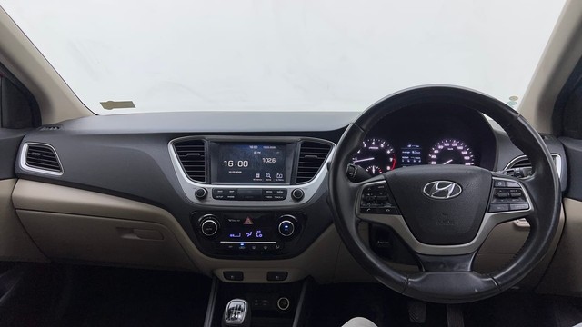 Second-hand 2018 Hyundai Verna 1.6 VTVT SX for sale in Gurgaon-11