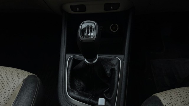 Second-hand 2018 Hyundai Verna 1.6 VTVT SX for sale in Gurgaon-12