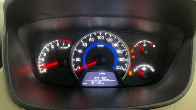 Second-hand 2018 Hyundai Grand i10 1.2 Kappa Sportz BSIV for sale in Lucknow-13