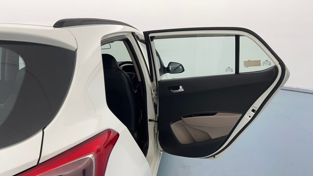 Second-hand 2018 Hyundai Grand i10 1.2 Kappa Sportz BSIV for sale in Lucknow-28