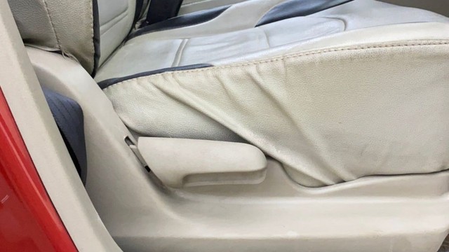 Second-hand 2014 Maruti Suzuki Celerio VXI CNG for sale in Thane-18