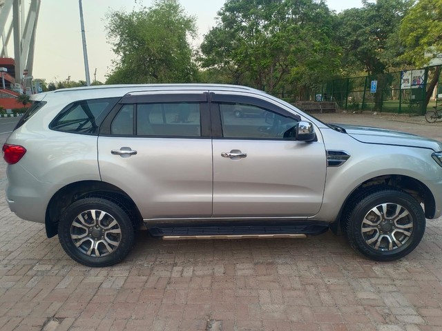 Second-hand 2019 Ford Endeavour 3.2 Titanium AT 4X4 for sale in New Delhi-1
