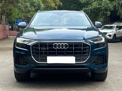 2022 Audi Q8 Celebration Edition बीएस6