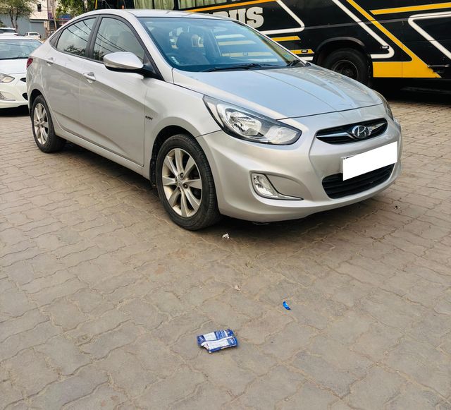 Hyundai Verna 1.4 VTVT Second-hand 2012 Hyundai Verna 1.4 VTVT for sale in Lucknow