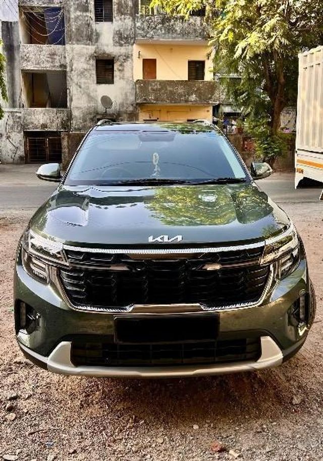 Kia Seltos HTX Second-hand 2023 Kia Seltos HTX for sale in Valsad