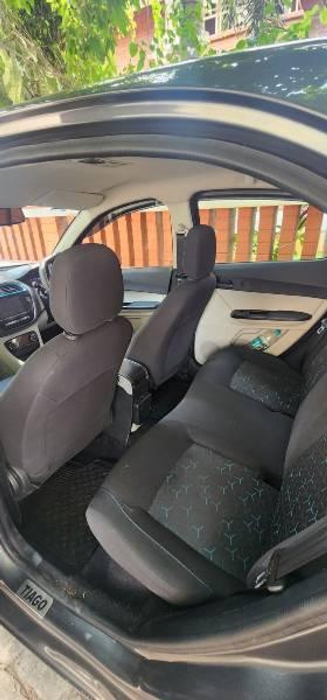 Tata Tiago EV XT LR - Photo 8