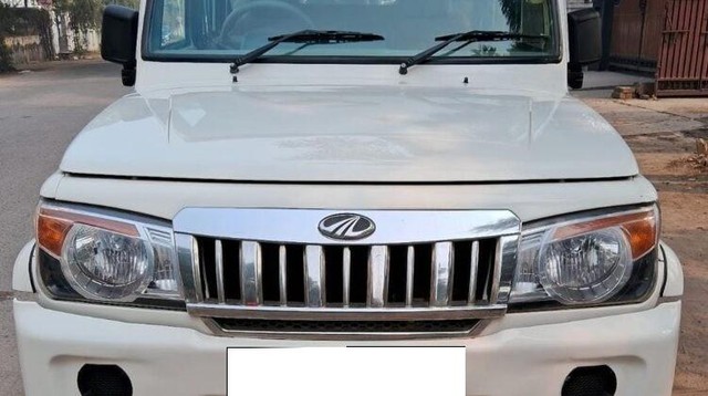 Second-hand 2018 Mahindra Bolero SLE for sale in Lucknow-0