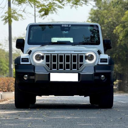 2025 Mahindra Thar LXT 4WD Diesel AT