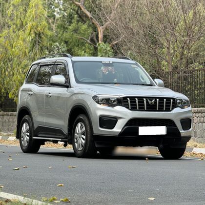 2024 Mahindra Scorpio N Z4 Diesel