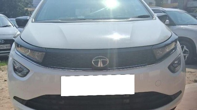 Second-hand 2020 Tata Altroz XZ BSVI for sale in Lucknow-0